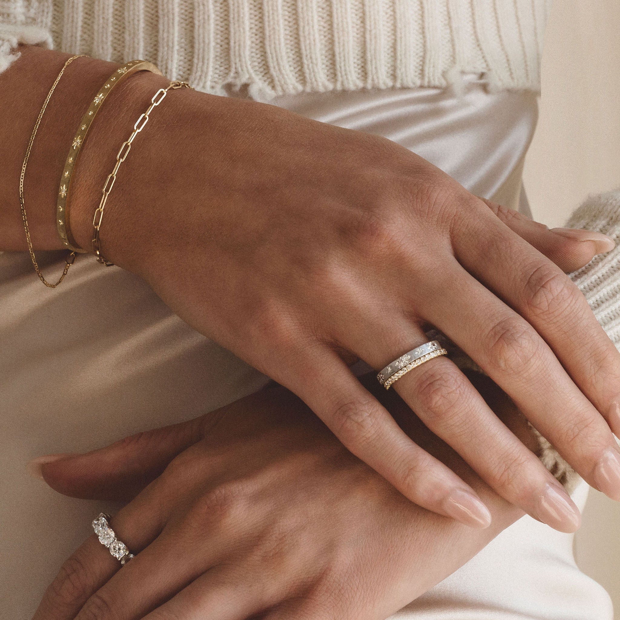 Petite Elongated Paperclip Bracelet
